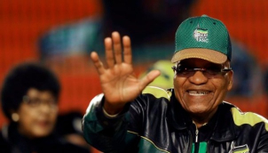 Jacob Zuma narrowly survives no-confidence vote