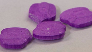 हेरोइन से पचास गुना ज़्यादा खतरनाक ड्रग | Fentanyl mixed with heroin in drugs seized by police