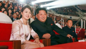 क्या है उत्तर कोरिया की चीयरलीडर्स का राज़ | North Korea's cheerleading charm offensive